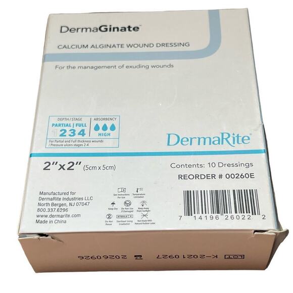 DermaRite DermaGinate Calcium Alginate Wound Dressing 2x2 inch Box of 9 - Picture 2 of 6